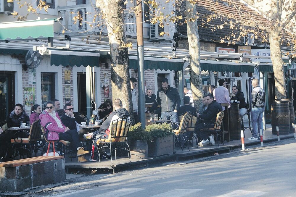 Podgorica, Njegoševa ulica, Foto: Boris Pejović