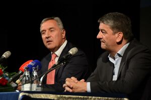 Đukanović: Izgledi da Crna Gora u decembru dobije poziv za NATO...