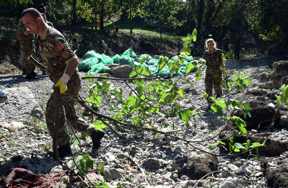 Ribnica, čišćenje korita
