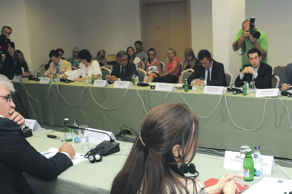 preduzetnici sastanak, Foto: Boris Pejović