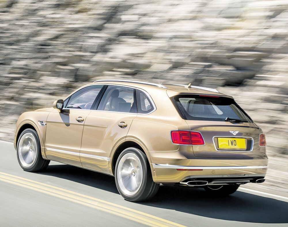 Bentli Bentajga (novina)