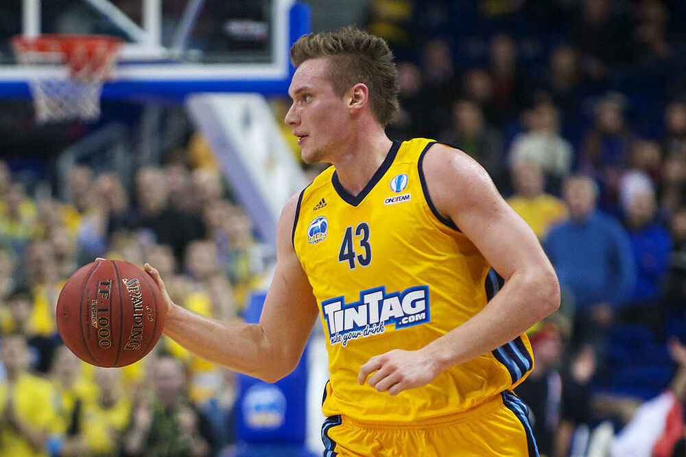 Leon Radošević, Foto: Www.albaberlin.de