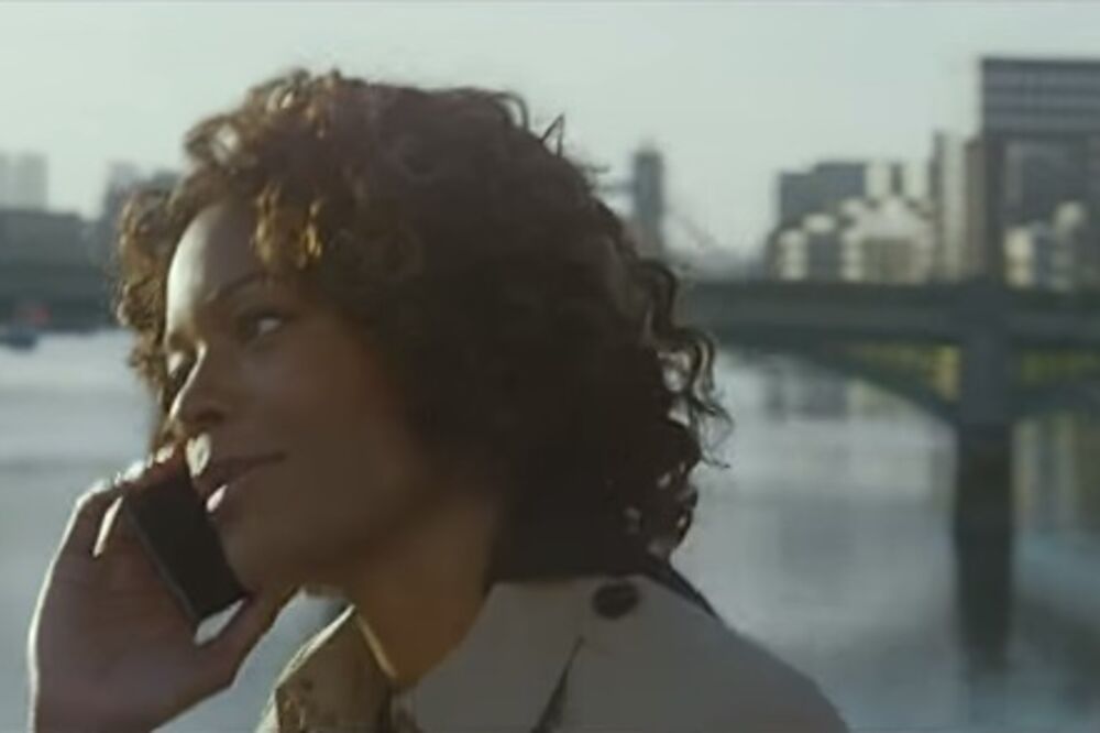 manipeni, Foto: Youtube screenshot