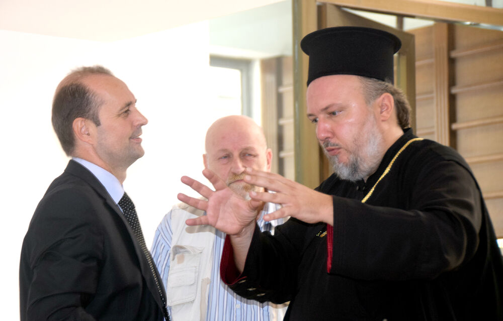 Javna rasprava crkva