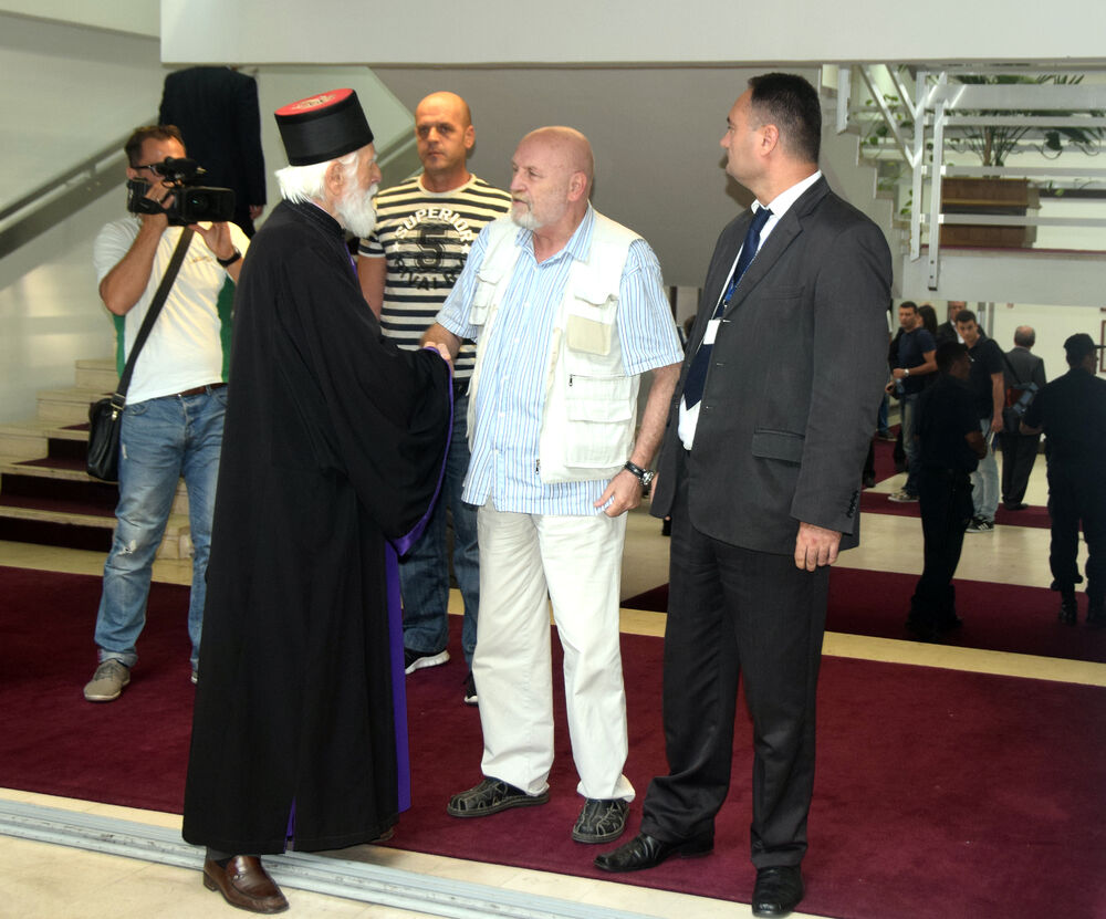 Javna rasprava crkva