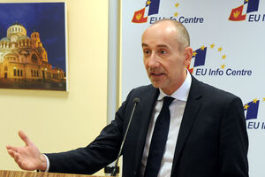 Direktor EU za Zapadni Balkan Žan-Erik Pake u posjeti Crnoj Gori