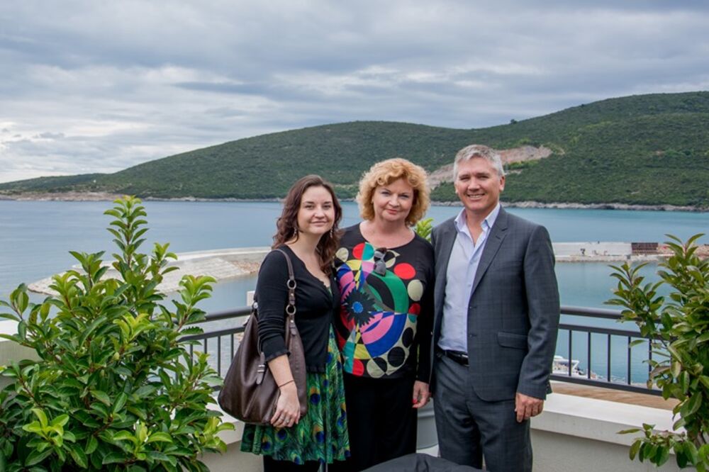 Džulija Patriša Fini, Daren Gibson, Foto: Luštica Bay