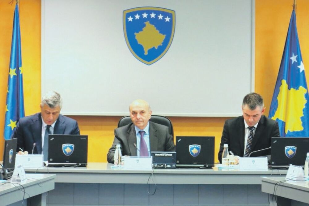 Kosovo, Vlada (Novine)