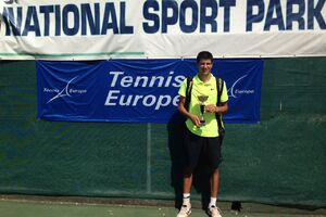 Pobjeda Marija Aleksića u Tirani