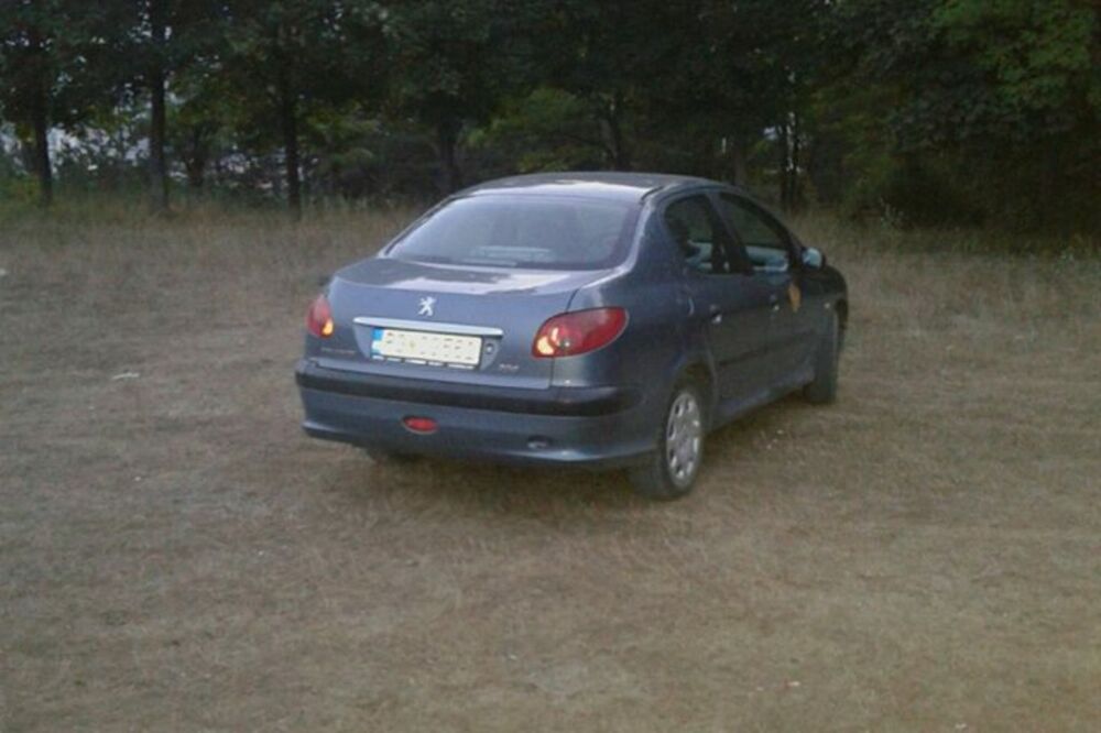 službeno vozilo, Foto: Čitalac reporter