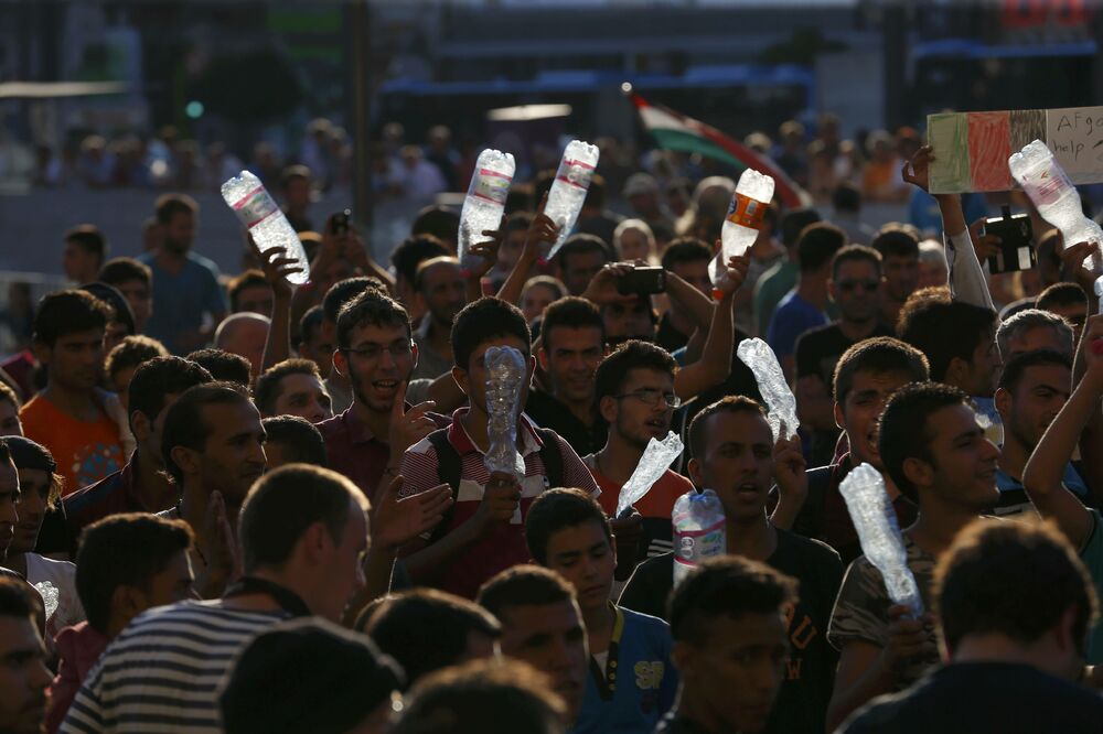 izbjeglice demonstracije Mađarska, Foto: Reuters