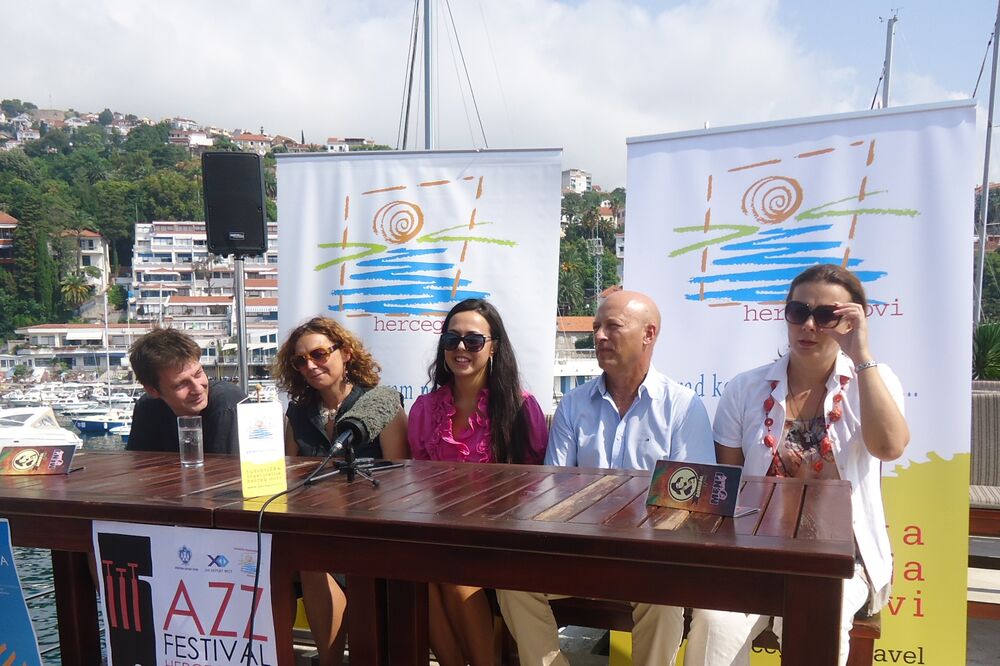 Maja Erenji Hare Braun, Milina Kovačević, Foto: Slavica Kosić