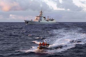 Prevrnuo se brod s migrantima, 13 mrtvih