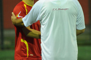 Veljko Paunović: Borićemo se za Mandićev ostanak