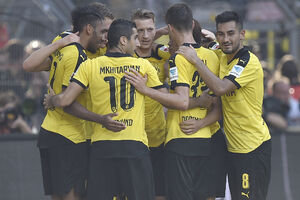 Borusija tri od tri, Verder bolji od Menhengladbaha