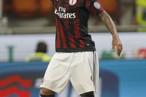 Luiz Adrijano donio trijumf Milanu protiv Empolija