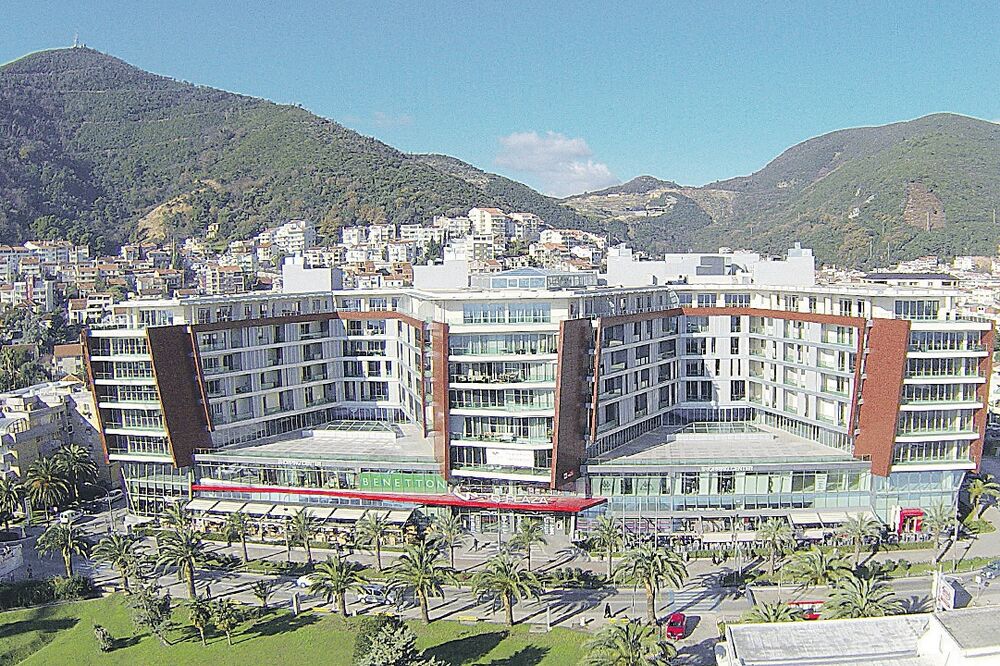 TQ Plaza (Novina), Foto: Profoto.me