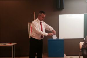 Popović izglasao sebe za gradonačelnika, SDP traži nove izbore