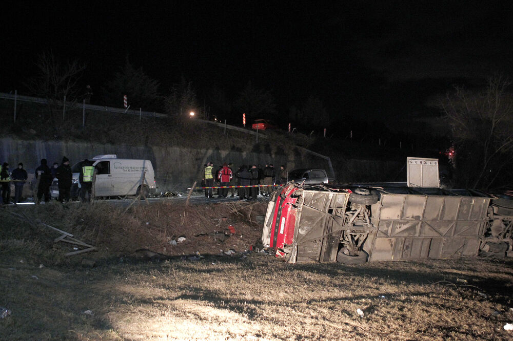 Sa mjesta nesreće, Foto: Beta-AP