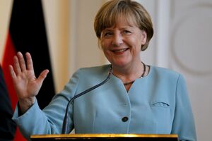 Angela Merkel sjutra u posjeti izbjegličkom kampu na istoku...