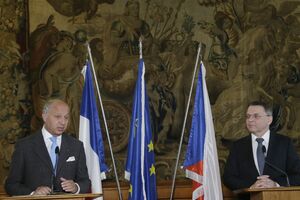 Francuska razmatra da pomogne češki nuklearni program