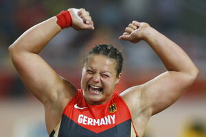Njemici Švanic zlato u bacanju kugle