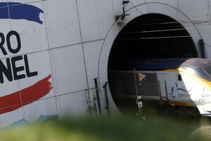 Migranti otkriveni u vozu u tunelu ispod Lamanša