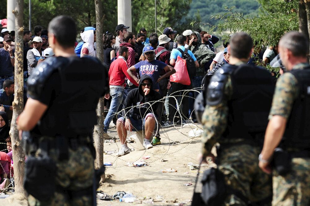 Makedonija policija imigranti, Foto: Reuters