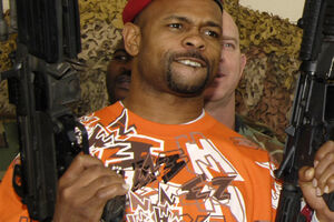 Roj Džons Džunior zatražio rusko državljanstvo