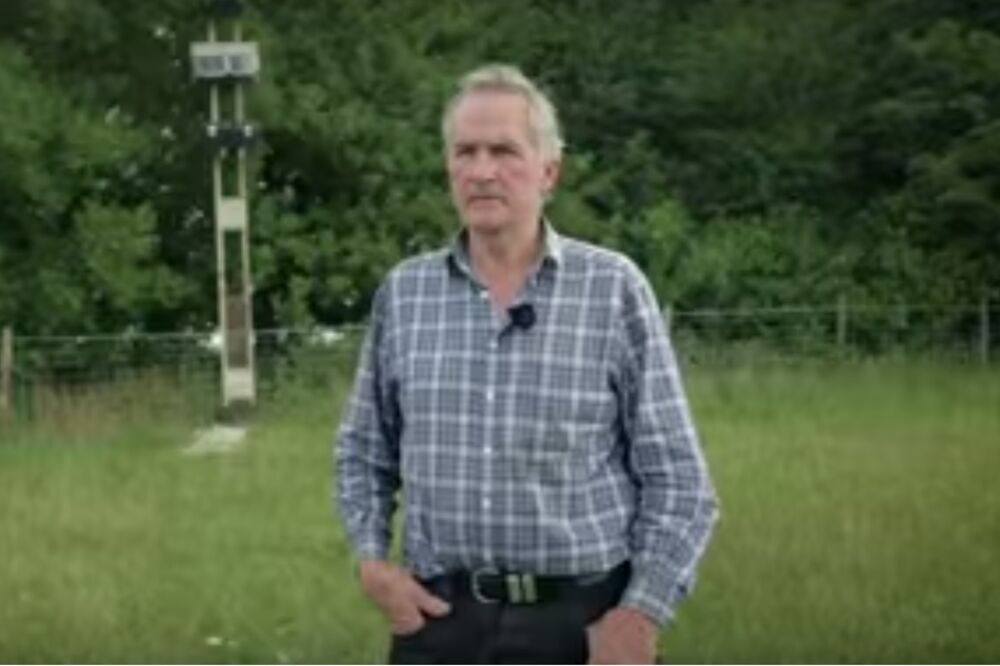 Čovjek koji je napravio vlastiti 4G repetitor, Foto: Screenshot (YouTube)