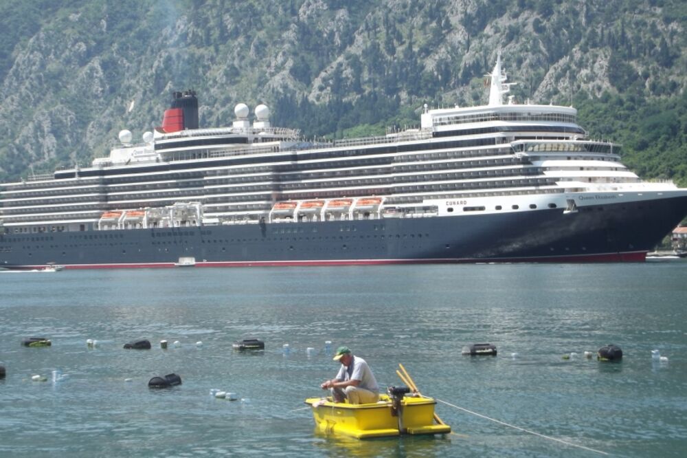 "Queen Elizabeth" kruzer, Foto: Ivana Komnenić