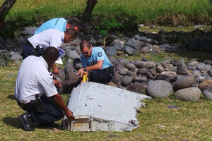 Francuska obustavlja potragu za djelovima malezijskog aviona