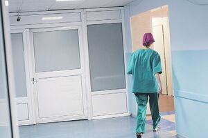 Na Birou rada 103 doktora