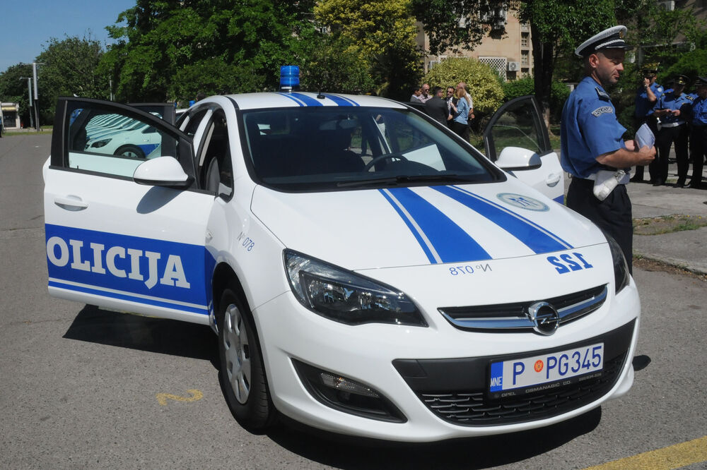 policija vozila, Foto: Luka Zeković