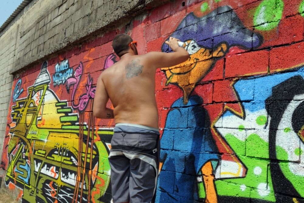 grafit Špiro Mugoša, grupa K-13, Foto: Savo Prelević