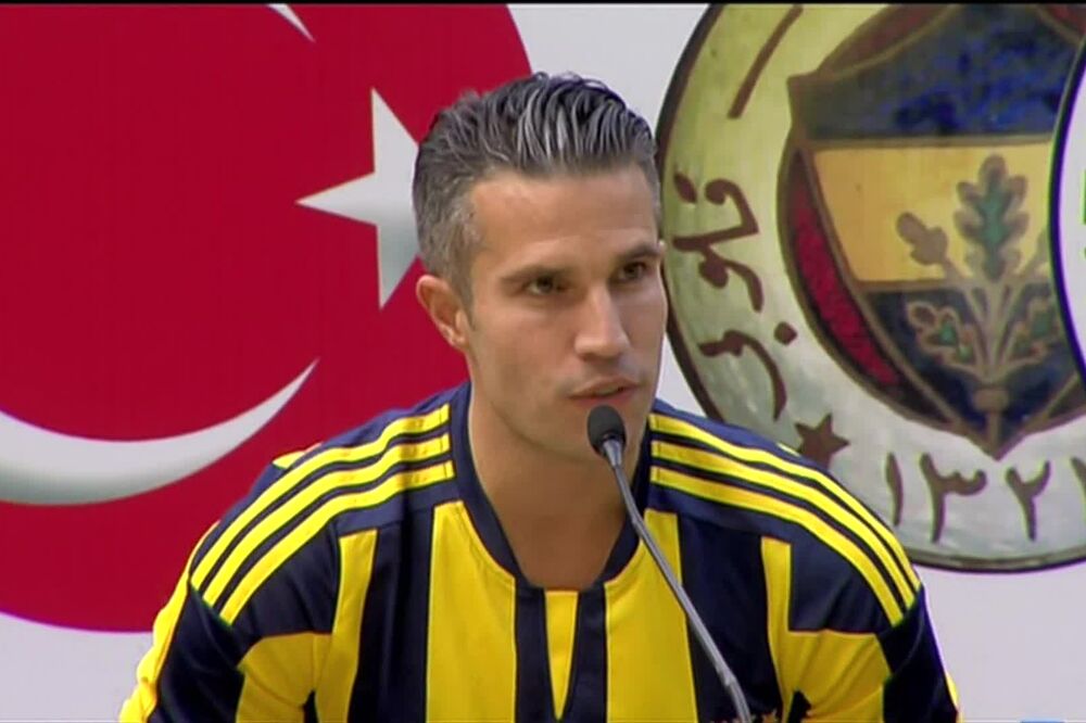 Robin van Persi, Foto: Www.skysports.com