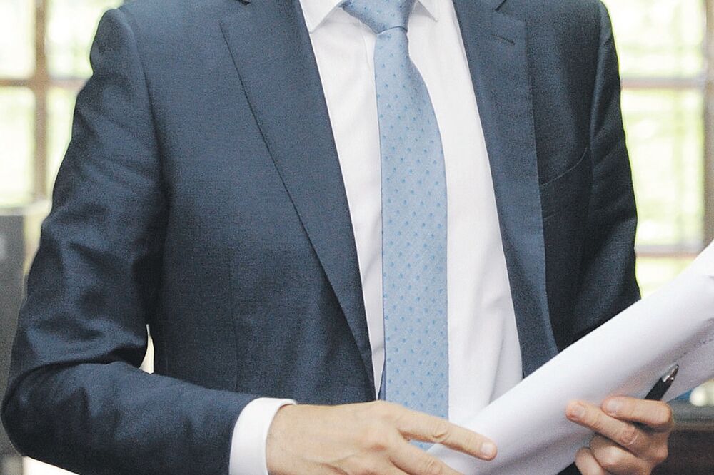 Branimir Gvozdenović (novina)