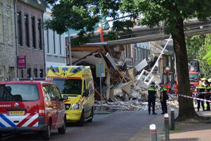 Holandija: Dva krana pala na kuće, povrijeđeno 20 osoba