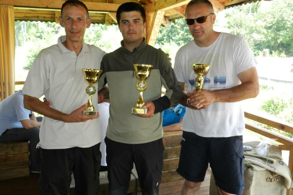 Mušičarenje, Foto: Tufik Softić