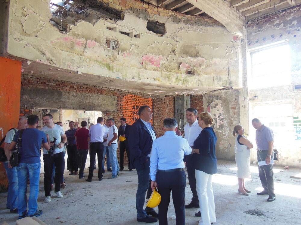 Sanja Vlahović, Tehnopolis