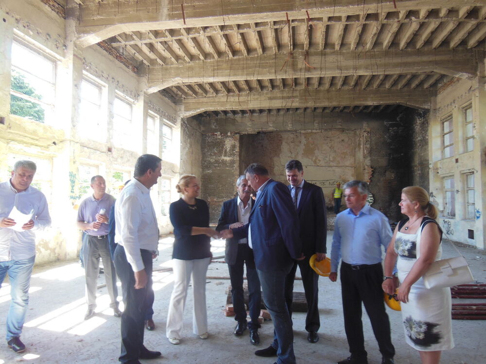 Sanja Vlahović, Tehnopolis