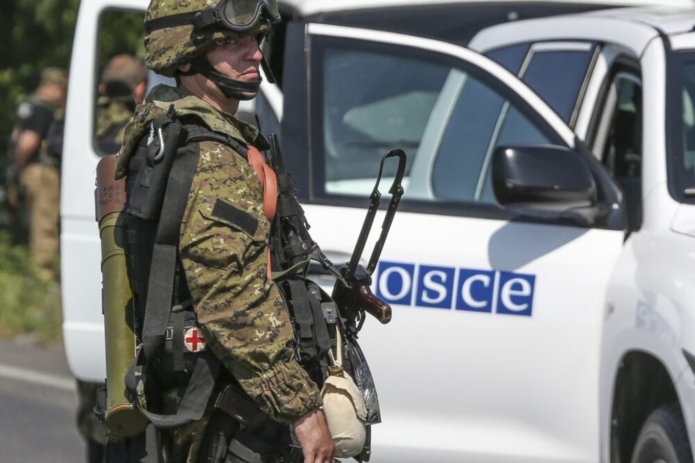 Proruski pobunjenik, OEBS, Foto: Reuters