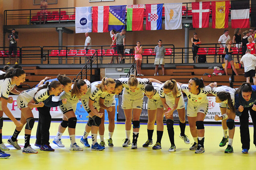 Ženska juniorska rukometna reprezentacija, Foto: Http://eurohandball-valencia2015.com
