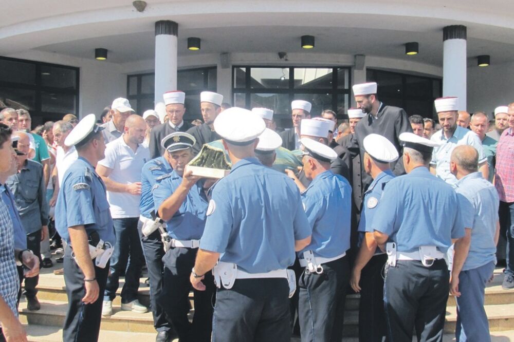 Irfan Kujović sahrana, Foto: Jadranka Ćetković