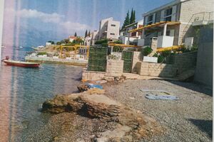 Kontroverzna gradnja u Krašićima: "Uzurpiraju plažu, zaustravljaju...