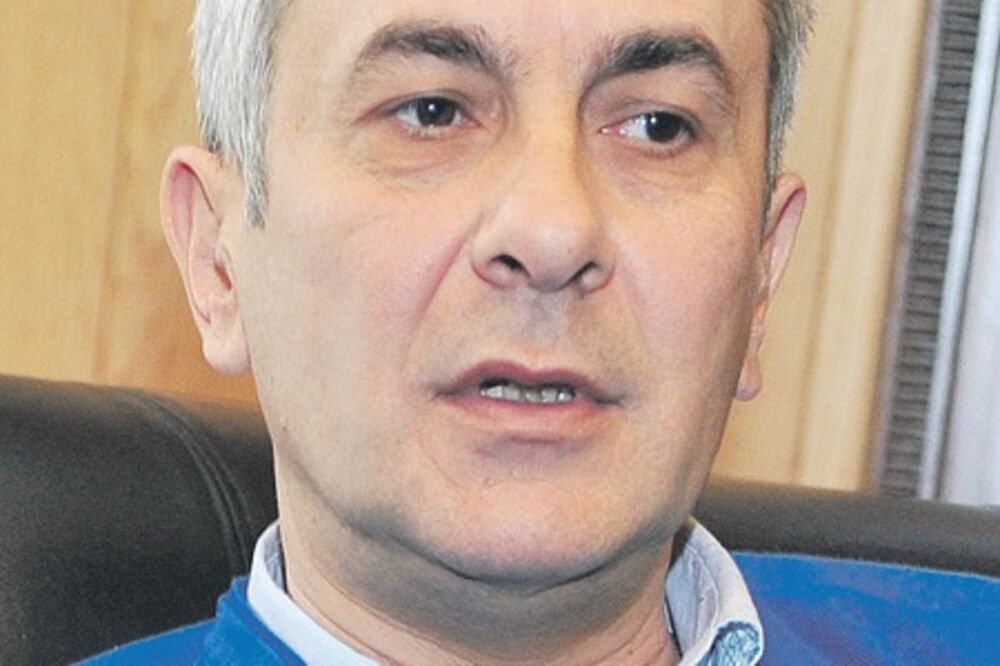 Slavoljub Vukašinović (novina)