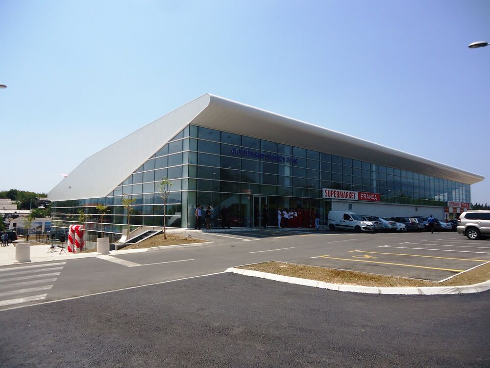 Tivat, autobuska stanica Tivat