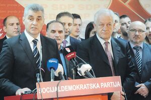 Dvije trećine predsjedništva SDP Berane napustilo partiju