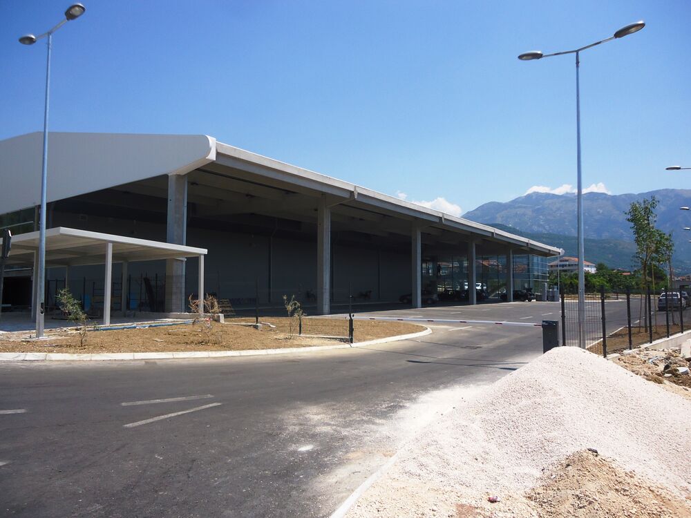 Autobuska stanica Tivat