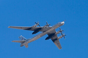 Rusija: Srušio se strateški bombarder Tupoljev 95